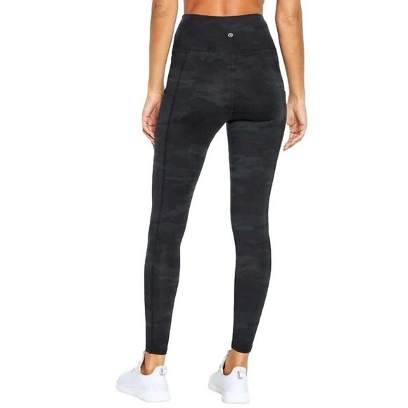 MARIKA SPORT Women's Black Embossed Camo High Waist Athletic Leggings XL - Picture 3 of 4